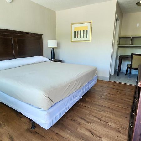 بومونت Merit Inn And Suites المظهر الخارجي الصورة
