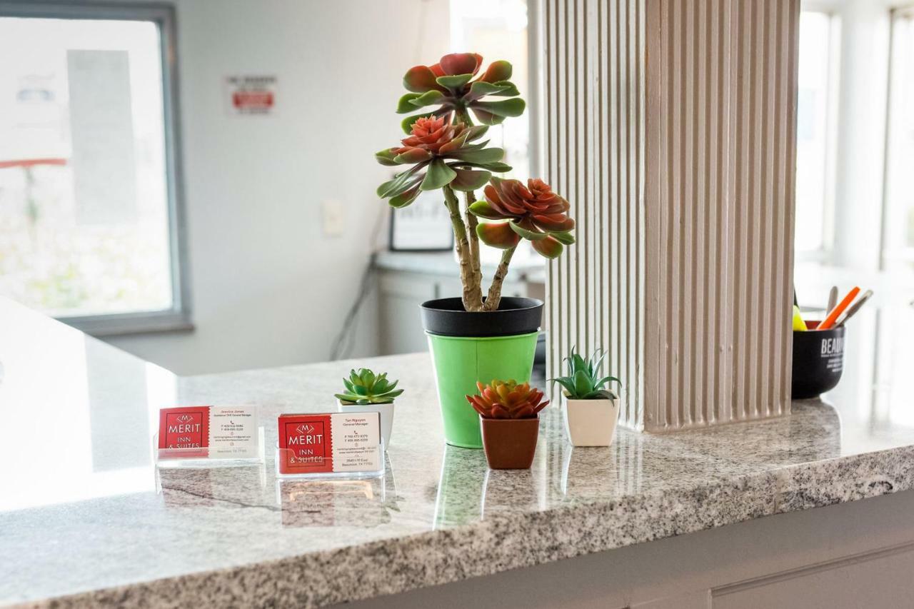 بومونت Merit Inn And Suites المظهر الخارجي الصورة