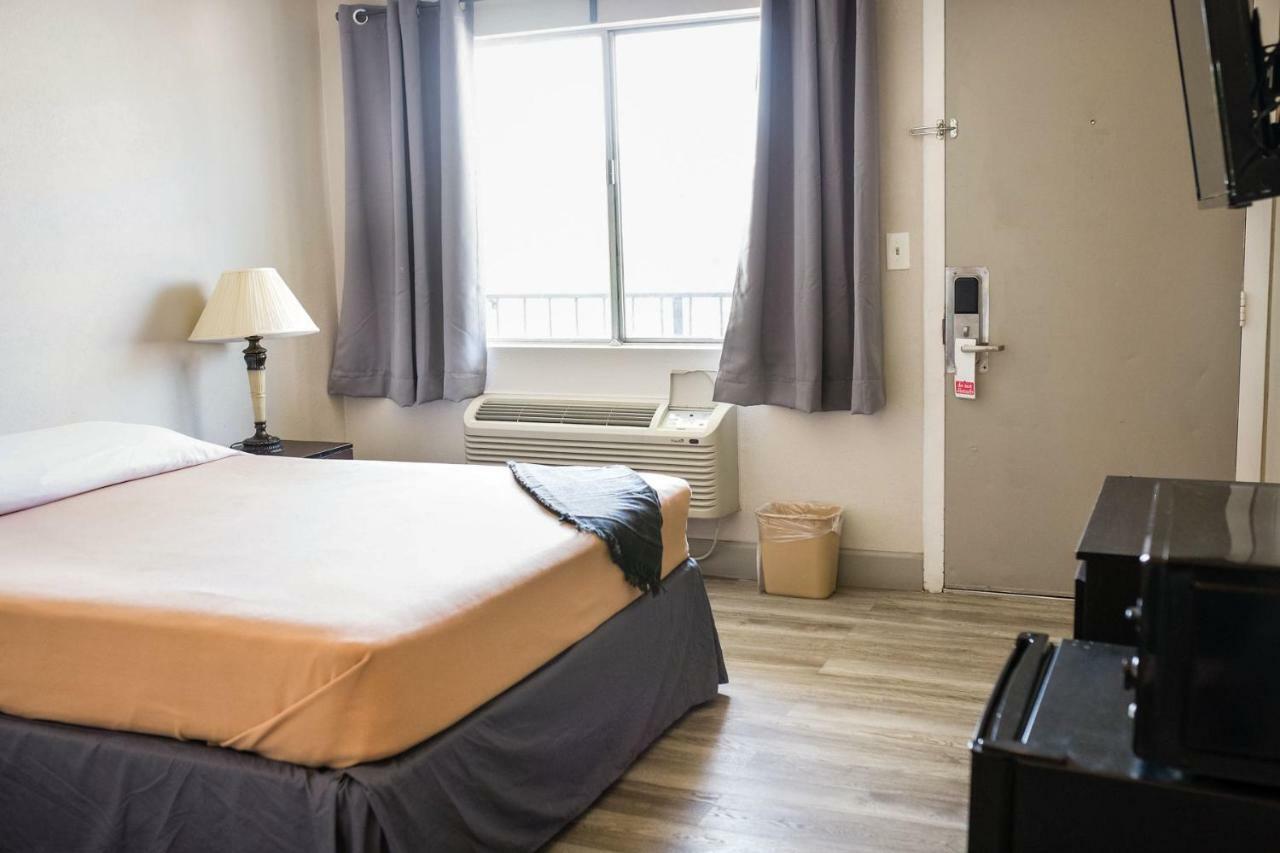 بومونت Merit Inn And Suites المظهر الخارجي الصورة