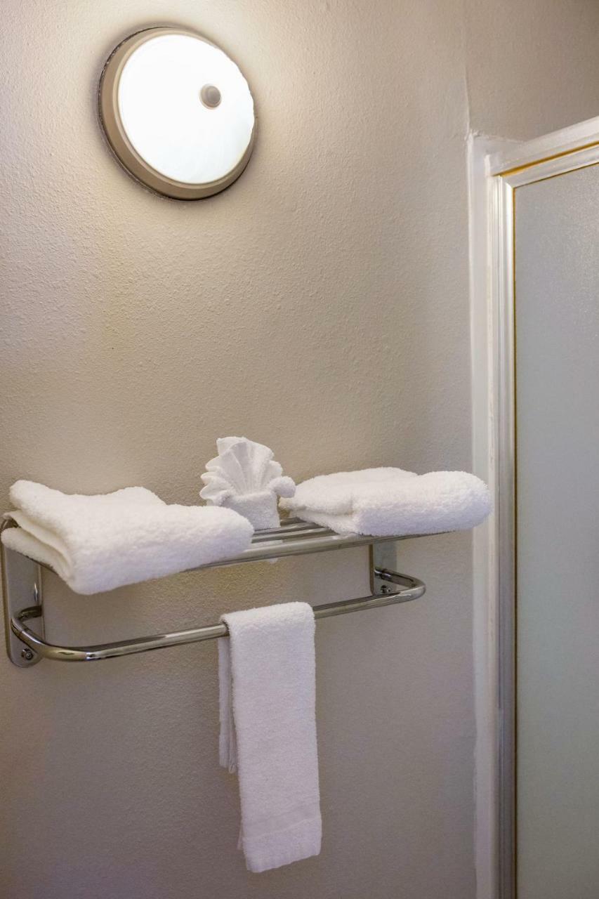 بومونت Merit Inn And Suites المظهر الخارجي الصورة